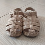 Zara girls' sandals size 26 like new beige