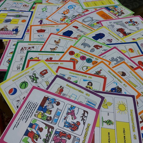 Work cards in Russian used, pack of 44 pieces