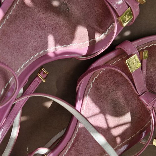 Louis Vuitton pink sandals with bows, size 39.5, 9 cm heel