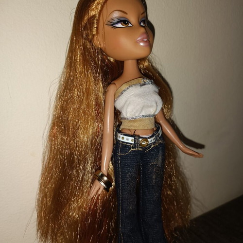 Bratz Magic Hair Yasmin 2007 doll like new