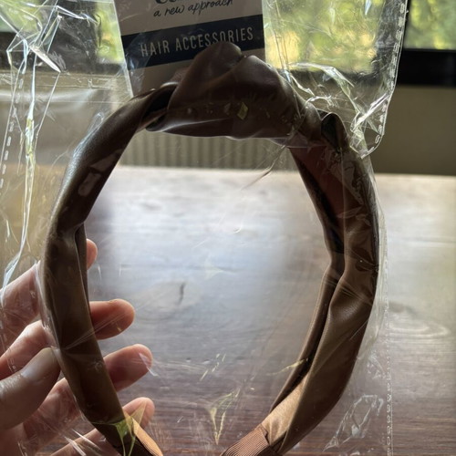 Headband new, brown leatherette