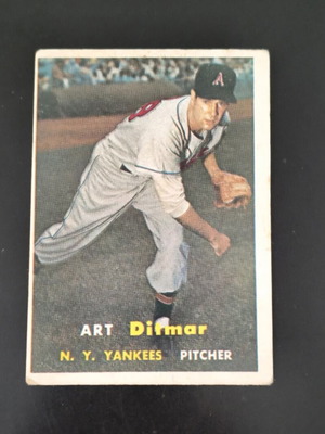 1957 Topps baseball card #132 Art Ditmar used, New York Yankees
