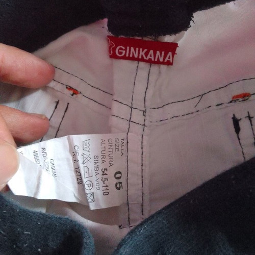 White bermuda shorts for 5-year-old boy like new, elastic waist