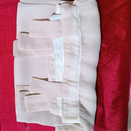 Small curtain like new, ecru transparent