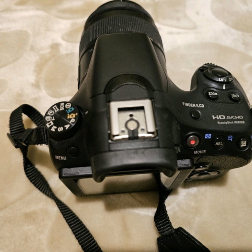 Sony a58 DSLR camera like new with 18-55 and 55-300 lenses