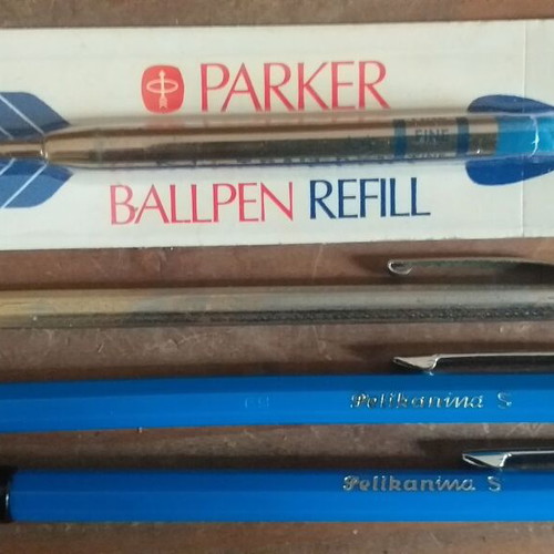 Set of collectible Parker, Pelikanina S pens and Kanoe Peace mechanical pencil