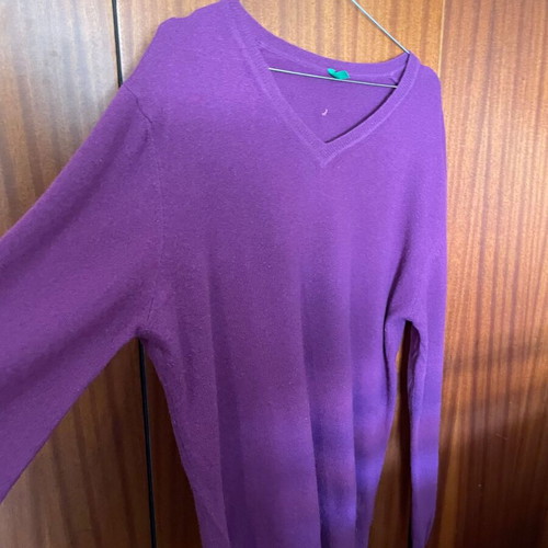 Benetton spring lightweight sweater XL violet like new