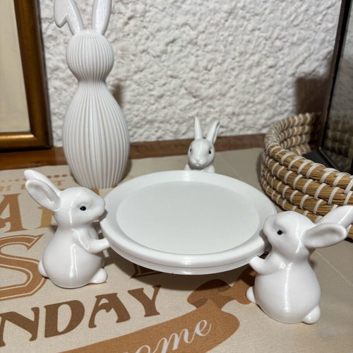 Bunny figurines with plate like new, decorative for home