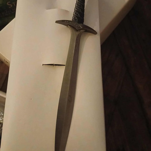 Lord of the Rings Sting collectible miniature sword 1/3 scale with stand new