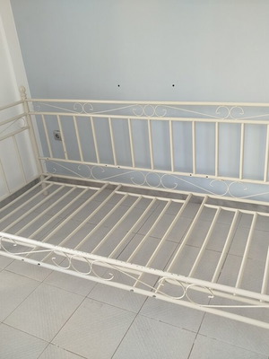 Iron bed Sato like new