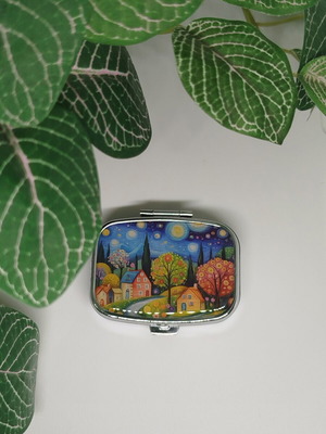 Metal pillbox new with colorful design