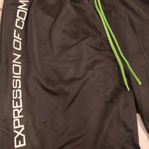 Tapout Black Bermuda shorts new, size Medium