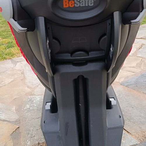 BeSafe iZi Comfort child car seat 9-18kg