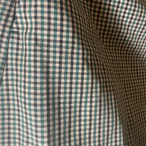 Skort checked with back zipper, size small/medium