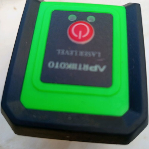 Laser like new, battery operated with 3A batteries, unused