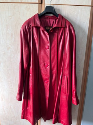 Authentic red-bordeaux leather coat like new size M