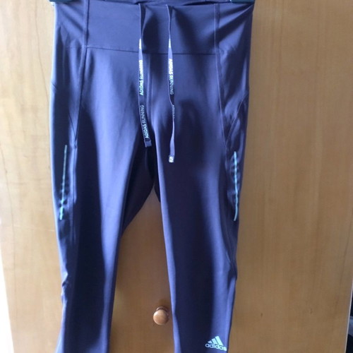 Adidas 3/4 leggings used, purple eggplant color, size S