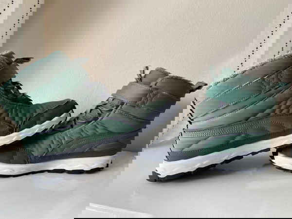 Puma Evolve Puretex (size 35)