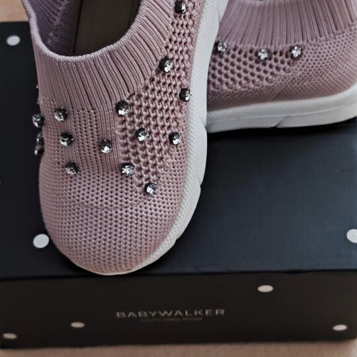 Babywalker knitted sneakers size 21, dusty pink, like new
