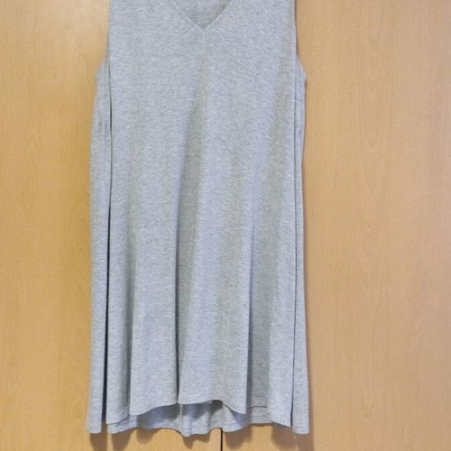 Zara mini dress size L like new, light gray viscose