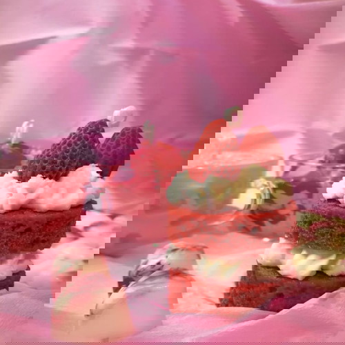 Κερί Red Velvet κατόπιν παραγγελίας με άρωμα βανίλια, μπισκότο και καραμέλα