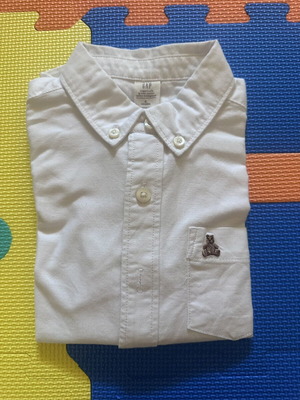 Gap Kids white organic cotton shirt for 4 years