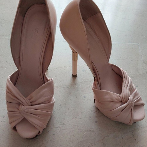 Dukas blush knot pumps like new, size 38, genuine nappa skin