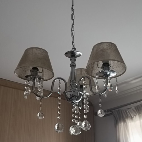 Three-light chandelier with crystals like new