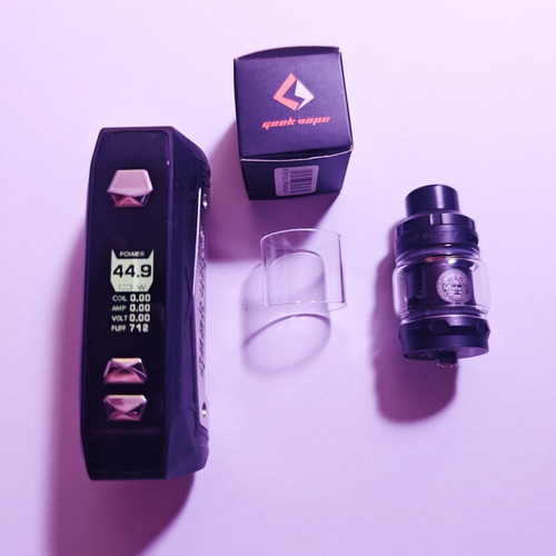 GeekVape Aegis Max 100W with Zeus Tank like new