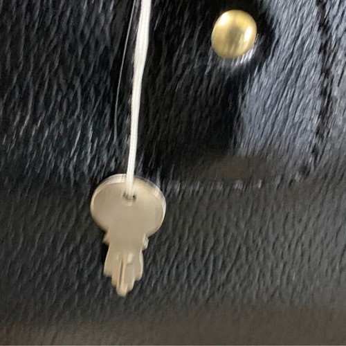 Leather bag Olympic Airways like new, 44x33cm