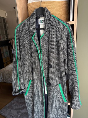 MIKO MIKO tweed coat like new, black and gray with green trim