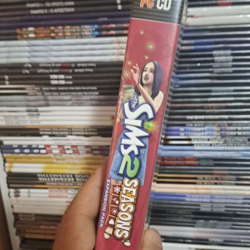 The Sims 2 Seasons PC used in very good condition
