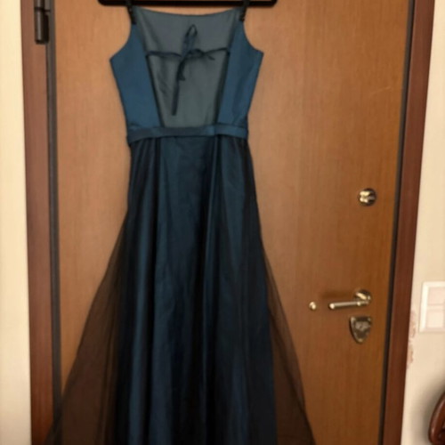 Vera Mont Long Teal Backless Dress with Black Tulle Skirt like new