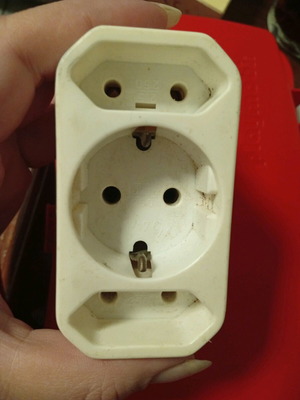 Power strip used, yellowed but perfectly functional