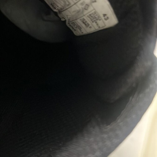 Hugo Boss men's black and white sneakers size 43
