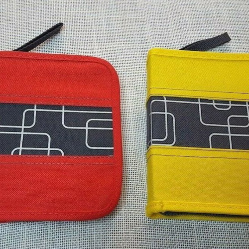 CD/DVD cases used, pack of 2, 20 slots each with zipper yellow and red