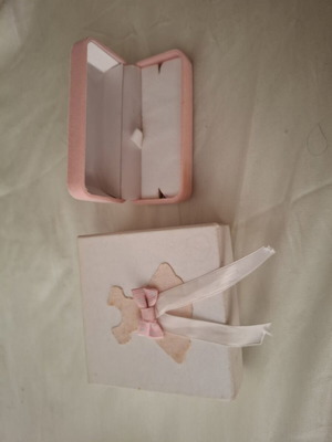 Boxes for children's jewelry like new