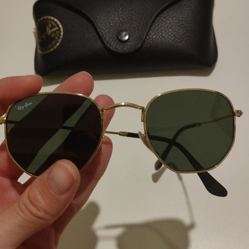 Ray-Ban Hexagonal Flat Lenses Sunglasses like new, gold frame green lenses