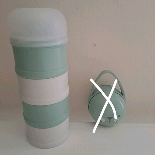 Suavinex baby milk dispenser and pacifier case used