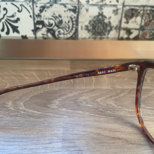 Handmade Anne Marie Italian frame eyeglasses like new, brown