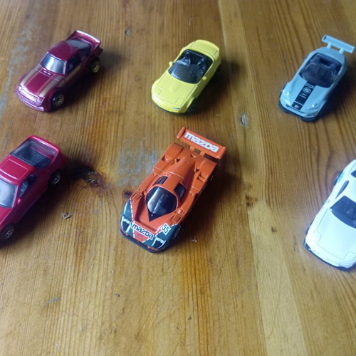 Mazda Hot Wheels set like new
