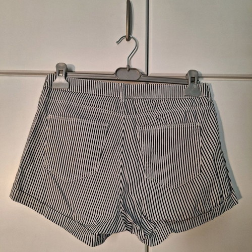Striped shorts used, size 42 H&M