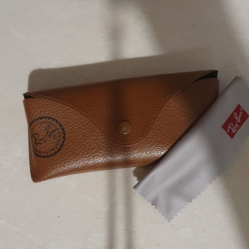 Ray Ban Aviator sunglasses like new, brown metal frame