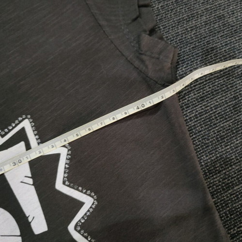 T shirt like new, size L, gray and brown