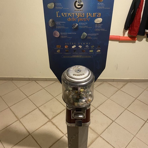 Beaver Automatic Vending Machine like new with semi-precious stones