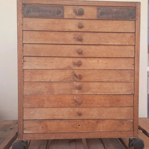 Klostai Kitharas wooden drawer cabinet