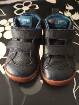 Camper children's shoes size 20 like new
