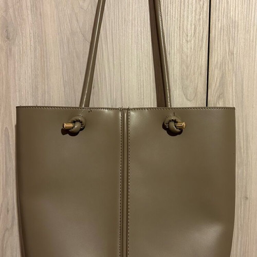 Zara shoulder bag gray used, fits A4 books