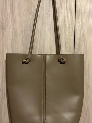 Zara shoulder bag gray used, fits A4 books