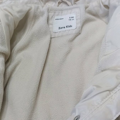 Zara girls' jacket beige size 6 years like new